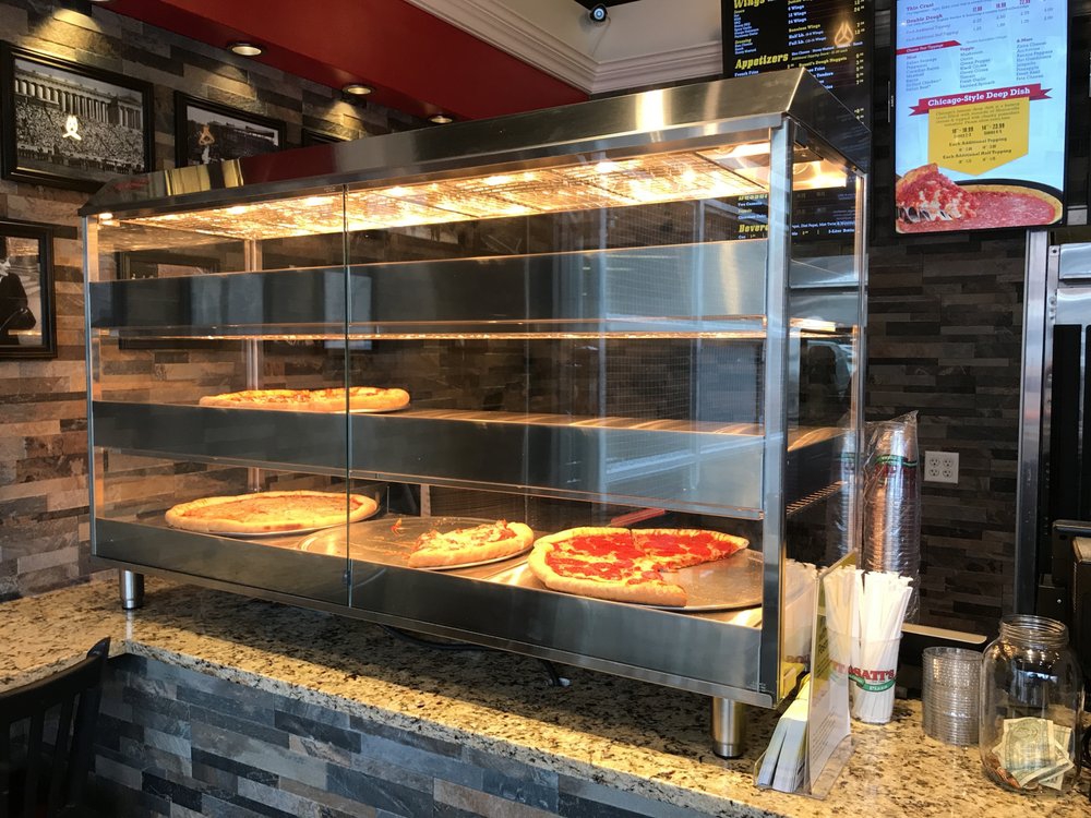 Rosati's Lincoln Park Chicago Pizza Photo 4