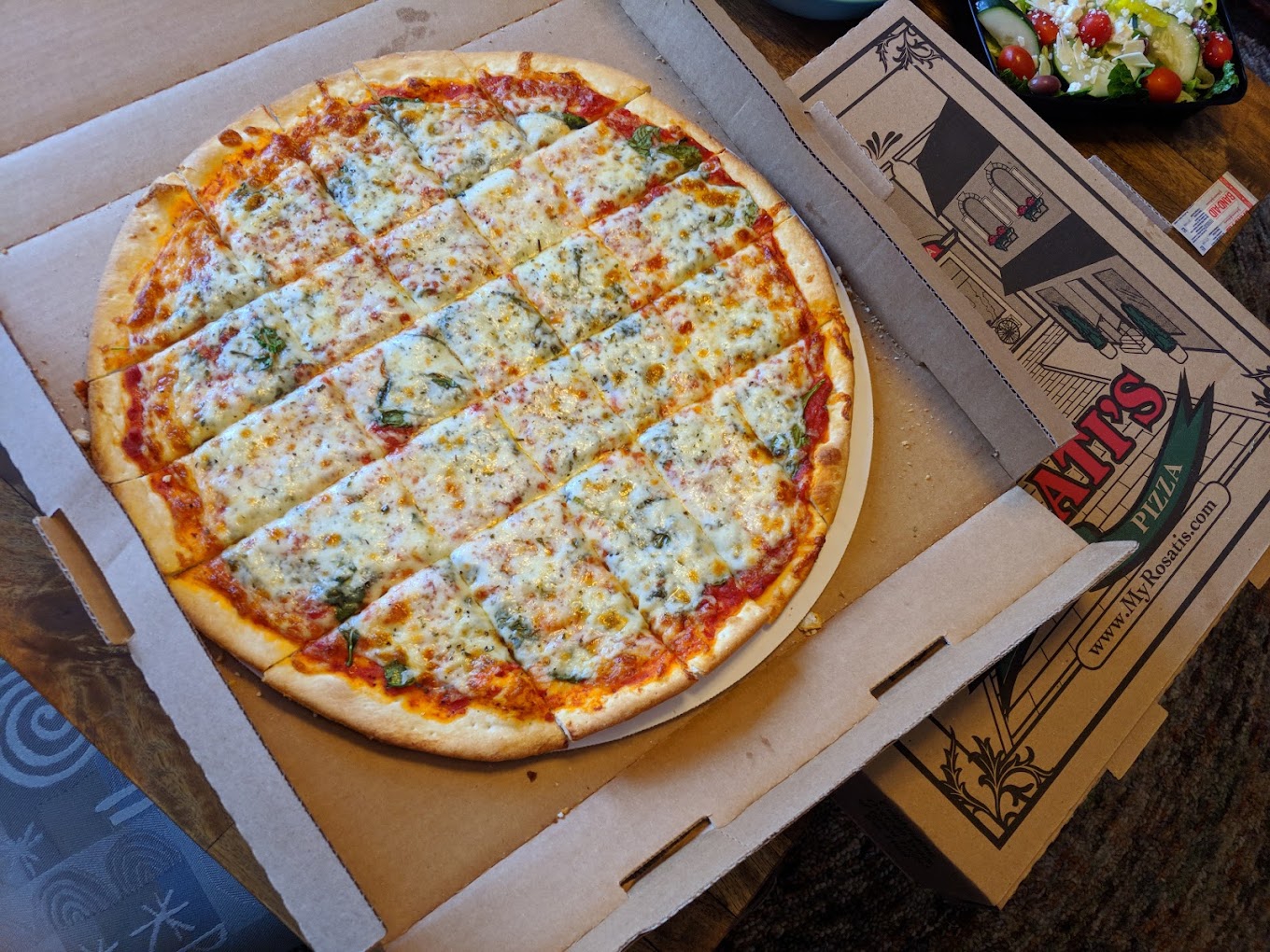 Rosati's Lincoln Park Chicago Pizza Photo 5