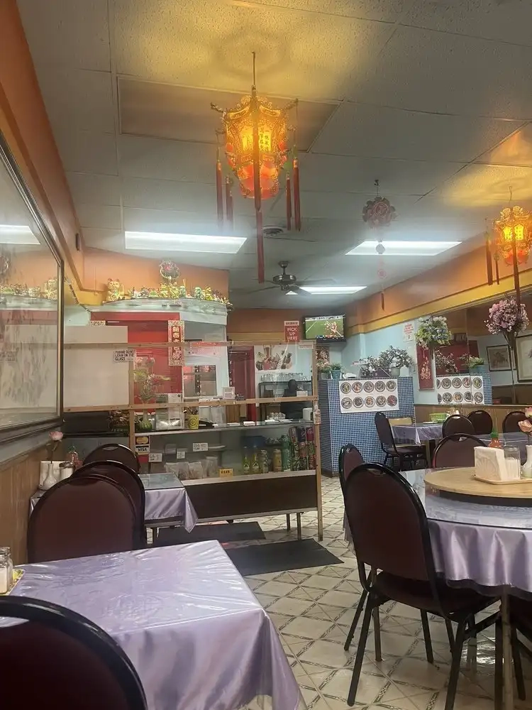 Van Phat Chinese Restaurant Chicago Photo 4
